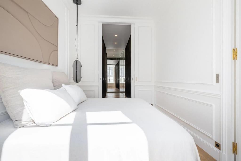 Appartement De Luxe Marais Париж Екстериор снимка