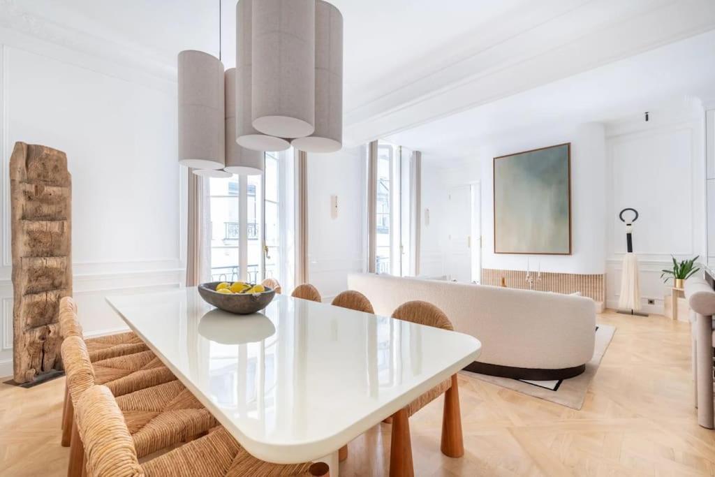 Appartement De Luxe Marais Париж Екстериор снимка