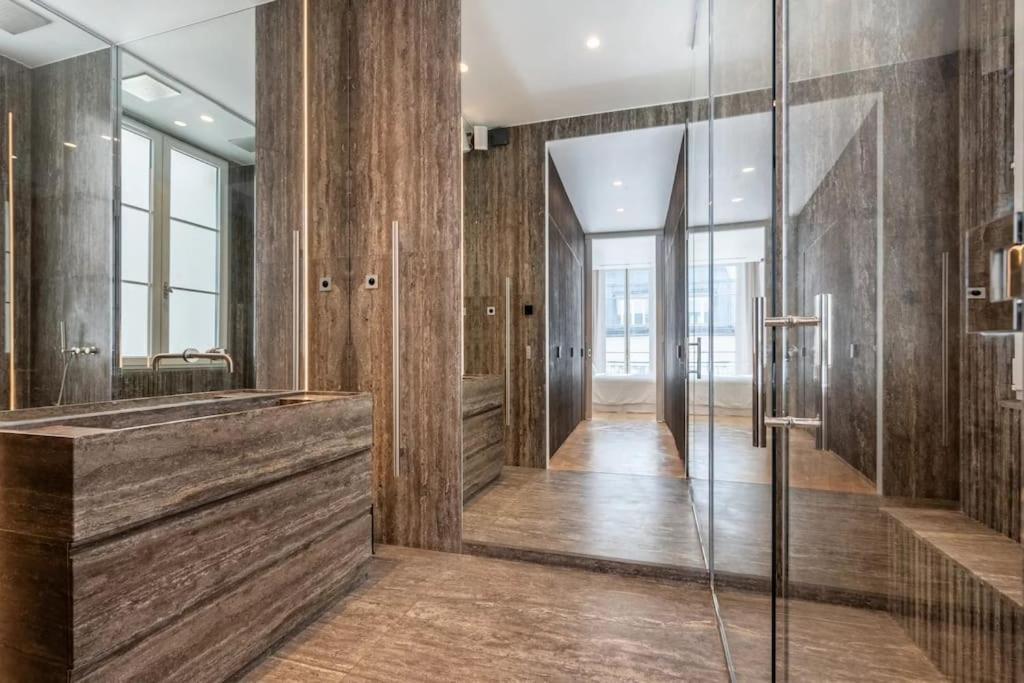 Appartement De Luxe Marais Париж Екстериор снимка